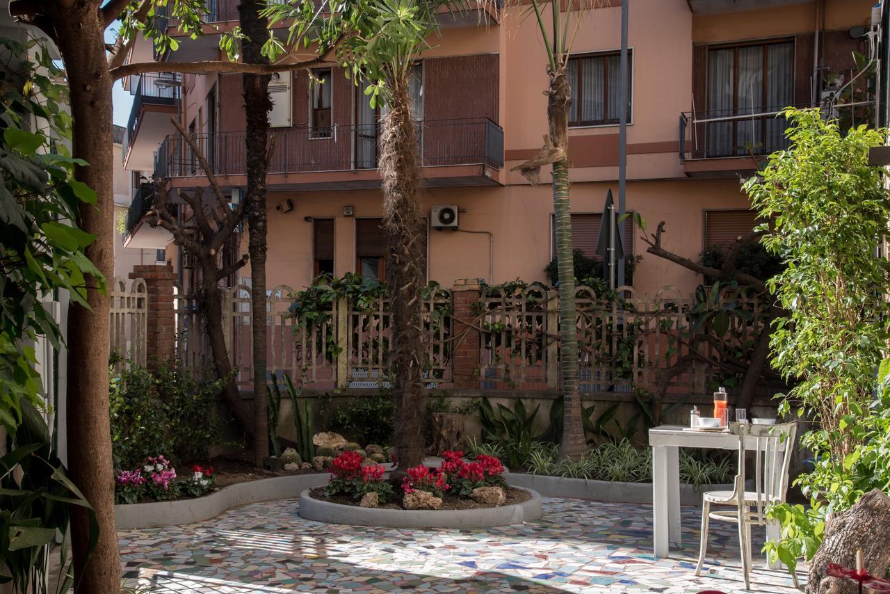 Villino Teresa Bed & Breakfast Salerno Dış mekan fotoğraf